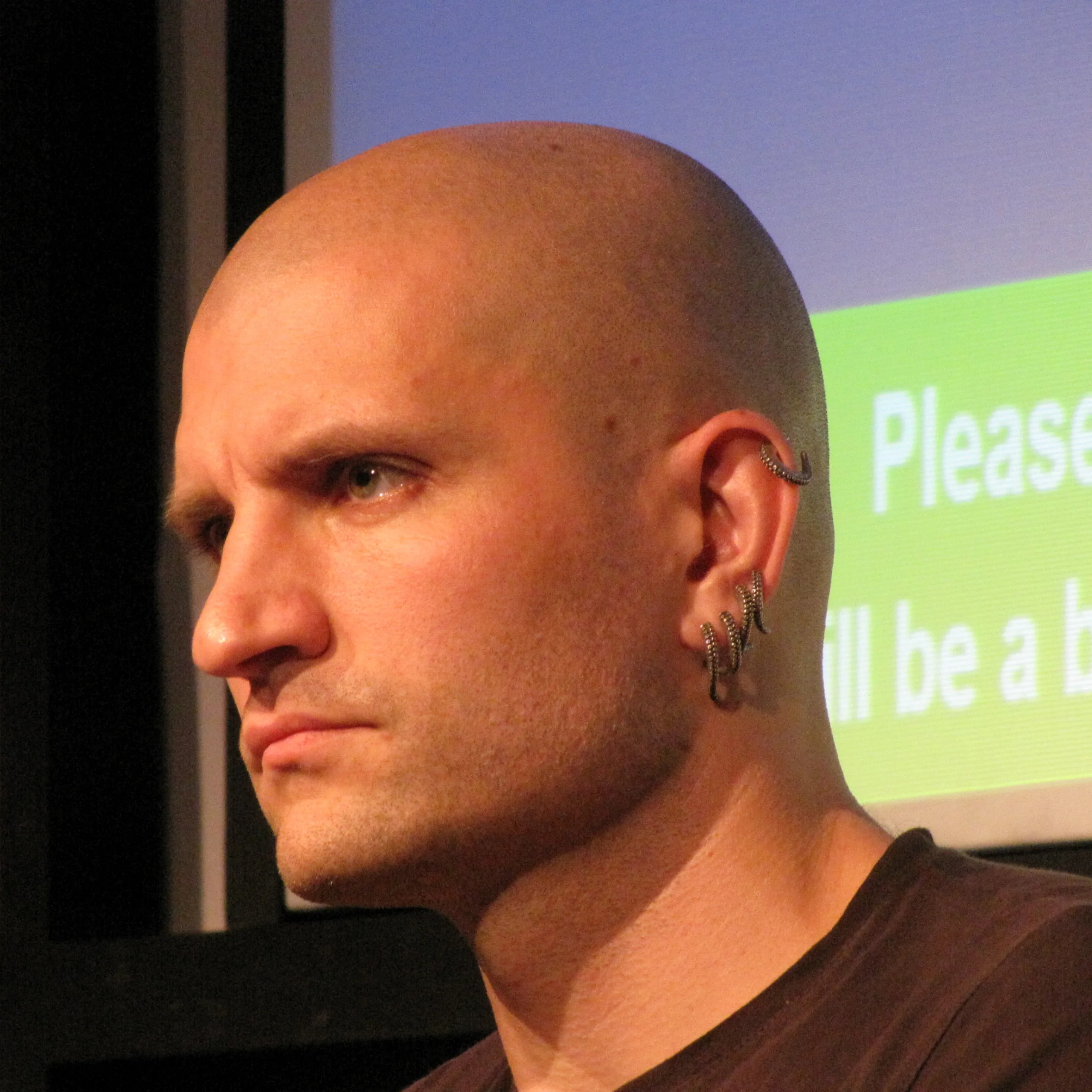 20 χρόνια για ένα βιβλίο: Ο China Miéville επιστρέφει με 1.260 σελίδες 20 χρόνια για ένα βιβλίο: Ο China Miéville επιστρέφει με 1.260 σελίδες