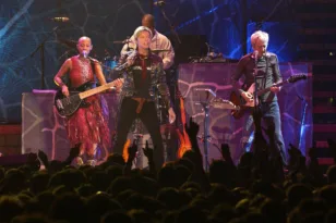 Ο David Bowie έκανε livestream πριν μάθουμε να το λέμε livestream