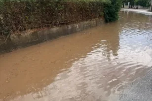 Πάτρα: Προβλήματα από την έντονη βροχόπτωση σε Δεμένικα και Σαραβάλι – «Χρειάζεται μόνιμη λύση»