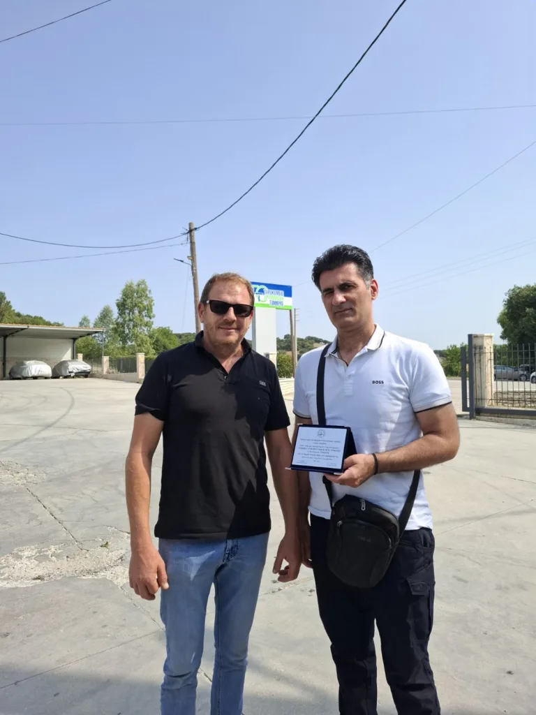 Αχαΐα: Με ιδιωτικές χορηγίες οι στολές μάχης στο ΑΤ Ερυμάνθου – «Η Πολιτεία απουσιάζει» Αχαΐα: Με ιδιωτικές χορηγίες οι στολές μάχης στο ΑΤ Ερυμάνθου – «Η Πολιτεία απουσιάζει»