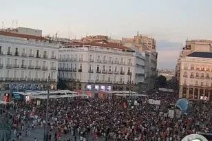Iσπανία: Μαζική διαδήλωση για τις εξώσεις και τα πανάκριβα ενοίκια