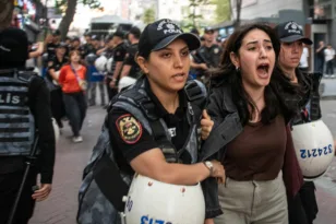Μαζικές διώξεις στην Τουρκία: Στη φυλακή 62 ακτιβιστές ΛΟΑΤΚΙ+ εν μέσω διεθνούς κατακραυγής