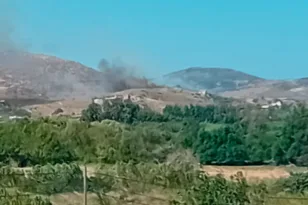 Φωτιά τώρα στην Κάρυστο – Ήχησε το 112, ισχυροί άνεμοι στην περιοχή