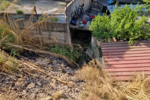 Πάτρα: Παρεμβάσεις στο χείμαρρο στο Γηροκομειό – Εγκριση από το Δήμο, στην Περιφέρεια το έργο