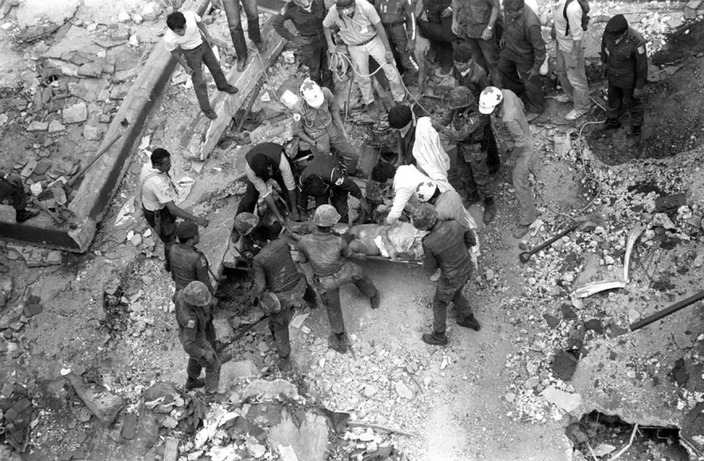 Σαν σήμερα - 13 Σεπτεμβρίου 1986: Η ημέρα που άλλαξε την Καλαμάτα Σαν σήμερα - 13 Σεπτεμβρίου 1986: Η ημέρα που άλλαξε την Καλαμάτα