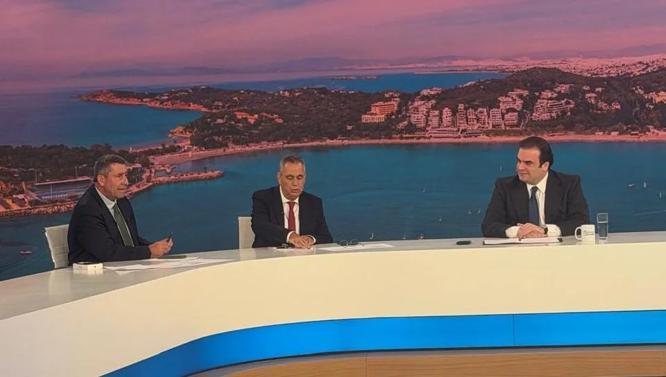 Πιερρακάκης: «Τον Οκτώβριο θα είμαστε εδώ για το πετρέλαιο θέρμανσης» Πιερρακάκης: «Τον Οκτώβριο θα είμαστε εδώ για το πετρέλαιο θέρμανσης»