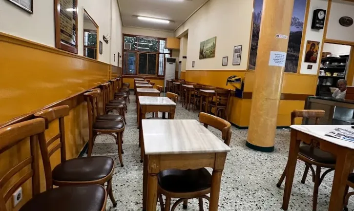 Πάτρα: Τα παλιά μαγαζιά που άντεξαν στον χρόνο – Οι επιχειρήσεις που δεν λύγισαν