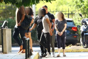 Νεκρό βρέφος στην Κυψέλη: Στην ανακρίτρια το ζευγάρι και ο 26χρονος