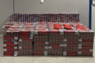 Έφερε από το Κάιρο 7.008 λαθραία τσιγάρα και συνελήφθη στο «Βενιζέλος»