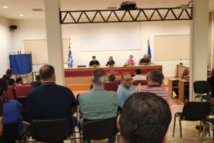 Δυτική Αχαΐα: Οι αμπελουργοί εκπέμπουν SOS – Σύσκεψη στα Λουσικά για τα προβλήματα του κλάδου