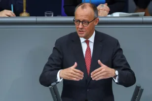 Γερμανία: Το 55% θέλει να αποχωρήσει ο Μερτς – Η AfD έως και 10 μονάδες μπροστά από CDU/CSU