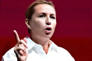 Δανία: Η πρωθυπουργός καταγγέλλει την Ρωσία για ρίψη φωτοβολίδων, τι συνέβη