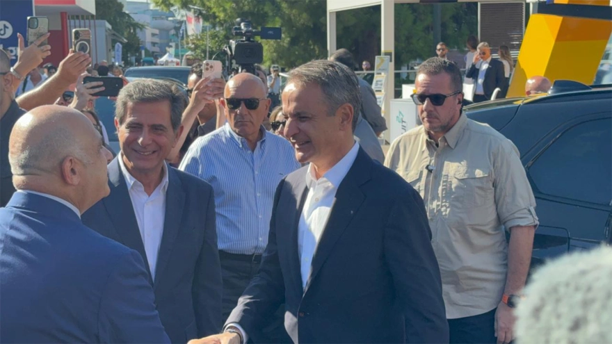 ΔΕΘ 2026: Ο Μητσοτάκης στα περίπτερα πριν από τις μεγάλες εξαγγελίες – Στις 20:00 η ομιλία ΔΕΘ 2026: Ο Μητσοτάκης στα περίπτερα πριν από τις μεγάλες εξαγγελίες – Στις 20:00 η ομιλία