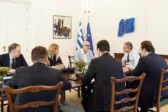 Telekom: Επενδύσεις 600 εκατ. ευρώ τον χρόνο στην Ελλάδα, τι συζήτησαν Μητσοτάκης και Höttges