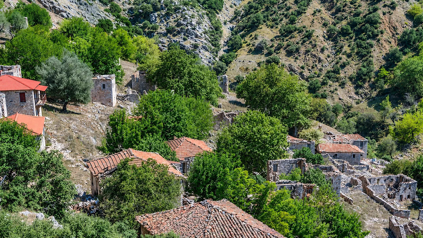 Πελοπόννησος: Το road trip με τρία ποτάμια, τρεις αρχαίες πόλεις και 6 στάσεις που δεν κάνουμε συχνά