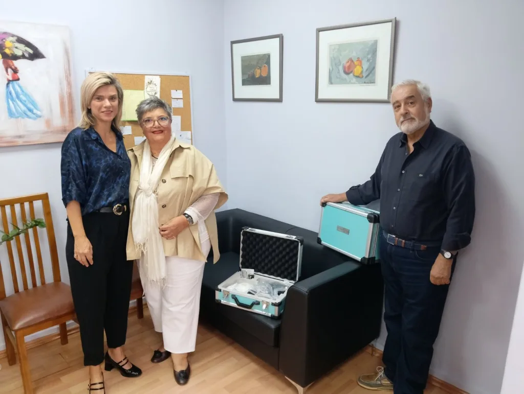 Η Ανοιχτή Αγκαλιά δωρίζει ιατροτεχνολογικό εξοπλισμό στο Καραμανδάνειο - Γενικό Νοσοκομείο Παίδων Πατρών Η Ανοιχτή Αγκαλιά δωρίζει ιατροτεχνολογικό εξοπλισμό στο Καραμανδάνειο - Γενικό Νοσοκομείο Παίδων Πατρών