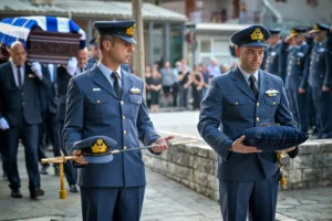 Κατσικά Ιωαννίνων: Βουβός πόνος στο τελευταίο αντίο στον σμηναγό Δημήτρη Πέτρου που σκοτώθηκε στην Τανάγρα