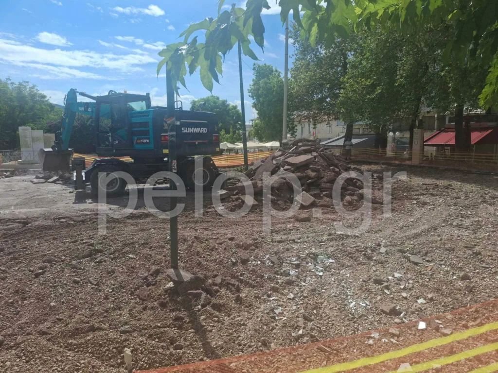 Πάτρα: Ξεκίνησαν τα έργα στην Πλατεία Ελευθερίας στα Προσφυγικά