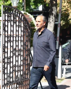Ράγισαν και οι πέτρες στο τελευταίο «αντίο» στον σπουδαίο Σούλη Μαρκόπουλο
