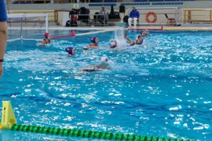 Πρεμιέρα με νίκη για τη γυναικεία ομάδα πόλο της ΝΕΠ – Φωτογραφίες