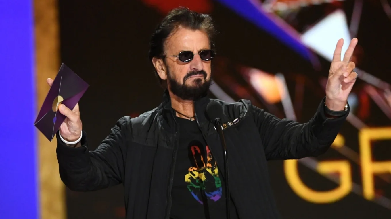 Ρίνγκο Σταρ: Πιθανότατα οι Beatles θα είχαν επανενωθεί αν ζούσαν ο Τζον Λένον και ο Τζορτζ Χάρισον