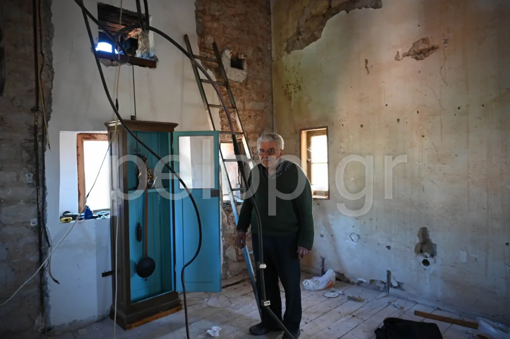 Το μυστικό του ρολογιού της Achaia Clauss: Ο συντηρητής του μιλά στην «Π» για τον μηχανισμό του 1889 Το μυστικό του ρολογιού της Achaia Clauss: Ο συντηρητής του μιλά στην «Π» για τον μηχανισμό του 1889