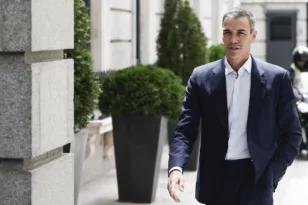 «Άκυρο» Σάντσεθ στον Τραμπ: Ο λόγος που ο Ισπανός πρωθυπουργός δεν πάει στη δεξίωση του Λευκού Οίκου
