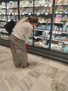 Φθηνότερο το καλάθι της Κατερίνας: Η «Π» μπήκε στο σούπερ μάρκετ και μέτρησε τις μειώσεις Φθηνότερο το καλάθι της Κατερίνας: Η «Π» μπήκε στο σούπερ μάρκετ και μέτρησε τις μειώσεις