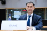 Τον έσφαξε με το βαμβάκι για τους «κακομοίρηδες» και «νοικοκύρηδες»...