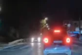 Βούλα: Αυτοκίνητο μπήκε ανάποδα στην παραλιακή – Οριακά αποφεύχθηκε σύγκρουση