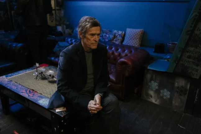 Ο Willem Dafoe, ένας ξεχασμένος ποιητής και το «Late Fame» που περίμενε 120 χρόνια