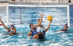 Παρέμβαση Τσίγκα: «Οι πισίνες πρέπει να γεμίζουν παιδιά, όχι να αδειάζουν» Παρέμβαση Τσίγκα: «Οι πισίνες πρέπει να γεμίζουν παιδιά, όχι να αδειάζουν»