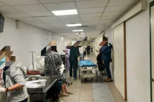 Πάτρα: Ασθενείς στα ράντζα, ιοί στους διαδρόμους – Δεκάδες κρούσματα κορονοϊού-ναροϊού και γρίπης