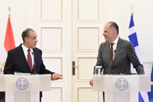 Γεραπετρίτης – Αμπντελάτι: Τι συζήτησαν για την ασφάλεια στην Ανατολική Μεσόγειο