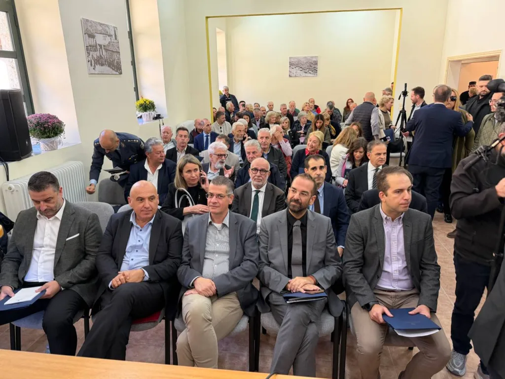 Φαρμάκης : «Η απόσταση από τα αστικά κέντρα δεν πρέπει να σημαίνει απόσταση από τις ευκαιρίες»