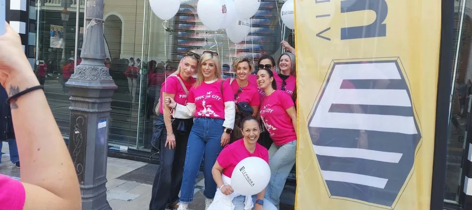 Πάτρα: Η πόλη βάφτηκε ροζ για το 14ο Pink the City – Μήνυμα ζωής και πρόληψης στο κέντρο της πόλης