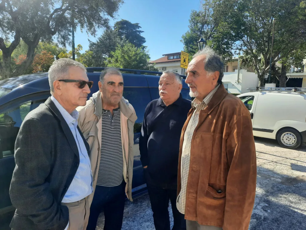 Πάτρα: Πλήθος κόσμου στο τελευταίο «αντίο» του Δημήτρη Κύζα Πάτρα: Πλήθος κόσμου στο τελευταίο «αντίο» του Δημήτρη Κύζα