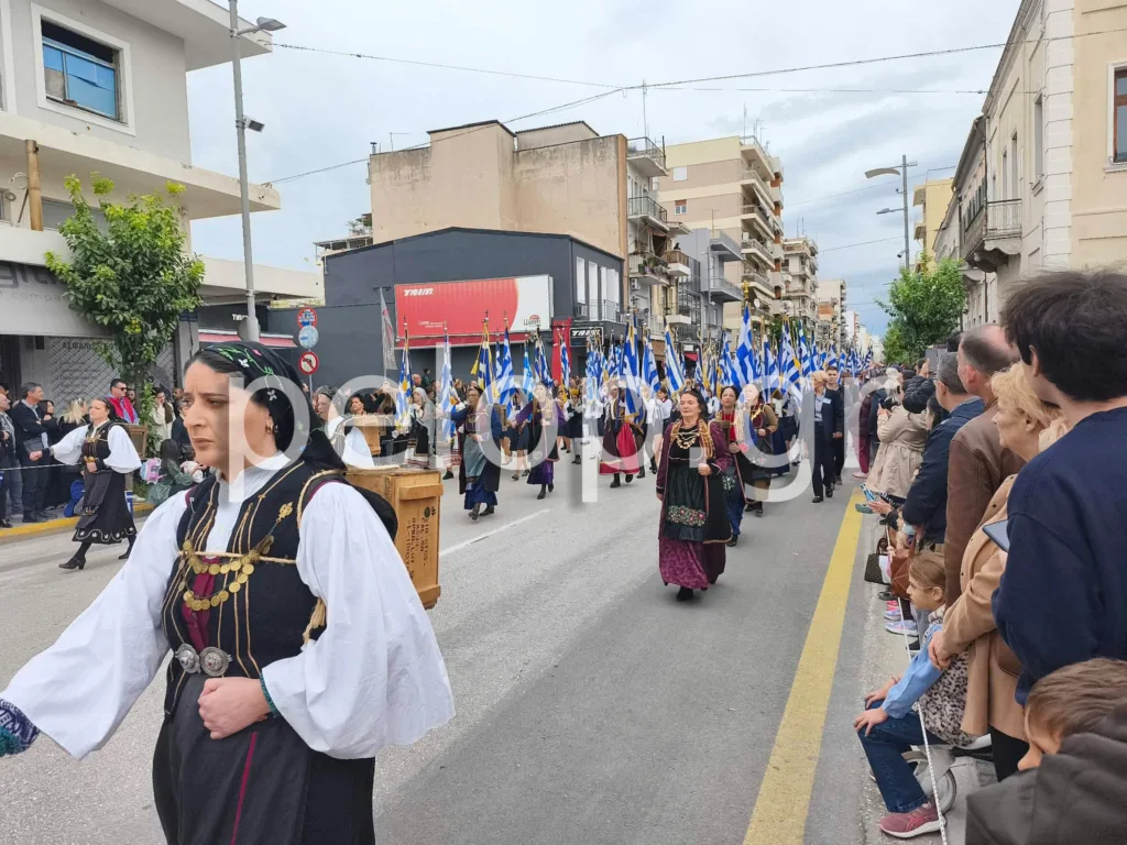 Η Πάτρα τιμά την επέτειο του «Όχι»: Η μεγάλη παρέλαση για την 28η Οκτωβρίου, δείτε live Η Πάτρα τιμά την επέτειο του «Όχι»: Η μεγάλη παρέλαση για την 28η Οκτωβρίου, δείτε live