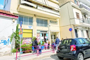 Χωρίς τις υποδομές σχολείου 27 νηπιαγωγεία της Πάτρας: Νήπια σε ισόγεια πολυκατοικιών
