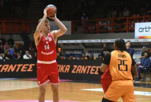 Ο Προμηθέας άντεξε μόνο ένα ημίχρονο, υπόκλιση στον Ολυμπιακό - Φωτογραφίες/δηλώσεις Ο Προμηθέας άντεξε μόνο ένα ημίχρονο, υπόκλιση στον Ολυμπιακό - Φωτογραφίες/δηλώσεις