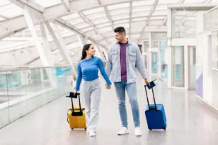 Διακοπές με μία ημέρα άδεια: Το «holiday-maxing» και η νέα συνήθεια των Ευρωπαίων