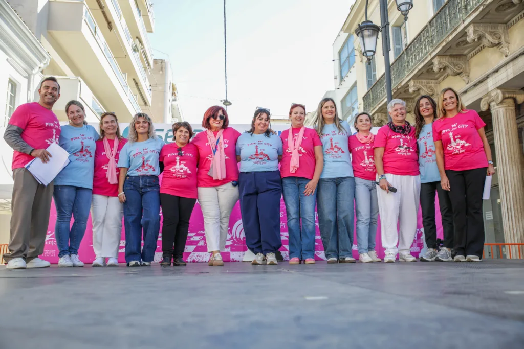 «Ροζ» πλημμύρα με περισσότερους από 9.000 συμμετέχοντες στην Πάτρα-Tο «ευχαριστώ» σε όσους στήριξαν «Ροζ» πλημμύρα με περισσότερους από 9.000 συμμετέχοντες στην Πάτρα-Tο «ευχαριστώ» σε όσους στήριξαν