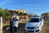 Σοκ στην Αμαλιάδα: Έθαψαν τη μάνα τους στον κήπο γιατί είπαν ότι δεν είχαν χρήματα για κηδεία