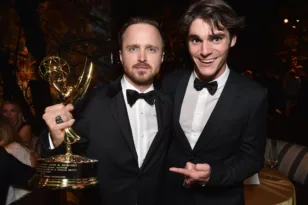 Άαρον Πολ για τον θάνατο του RJ Mitte: «Σ' αγαπώ, φίλε μου, θα μας λείψεις»