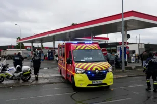 Παρίσι: Παγιδευμένο με φιάλες υγραερίου το σπίτι του μακελάρη – Χαροπαλεύει 12χρονη που δέχθηκε 8 σφαίρες