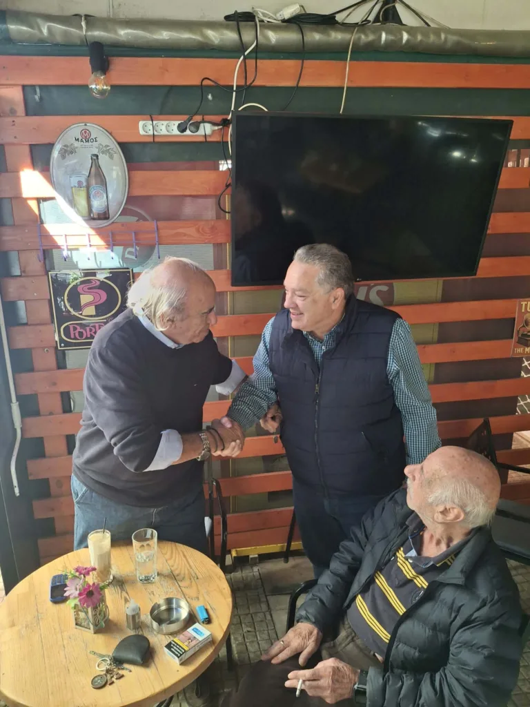 Πάτρα Ενωμένη: Περιοδεία Σβόλη στη γειτονιά της Αγίας Σοφίας – Τα προβλήματα που έθεσαν οι κάτοικοι