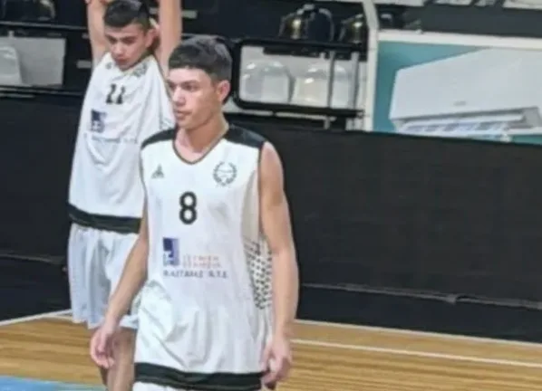 Τρελαίνει κόσμο ο Χρ. Κανταρτζόπουλος στο Rising Stars