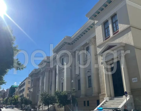 Εκκενώθηκε το Δικαστικό Μέγαρο Πάτρας μετά από απειλή για βόμβα