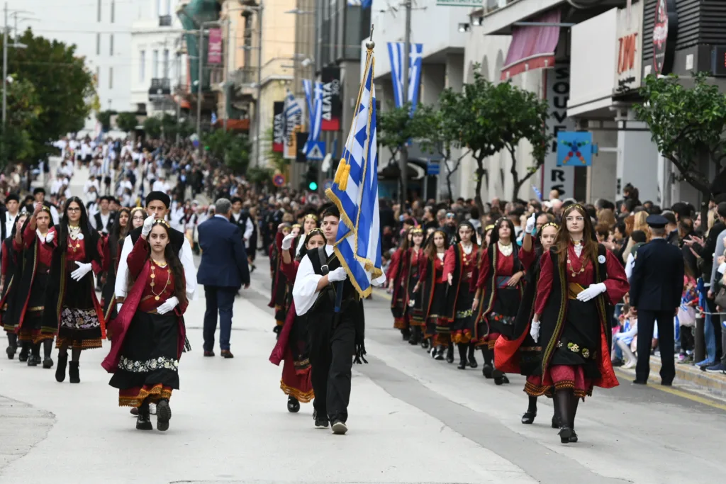 Πελετίδης για την 28η Οκτωβρίου: «Ο λαός είναι ανίκητος όταν αποφασίζει να υπερασπιστεί το δίκιο του» Πελετίδης για την 28η Οκτωβρίου: «Ο λαός είναι ανίκητος όταν αποφασίζει να υπερασπιστεί το δίκιο του»