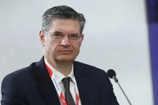 Παραιτήθηκε από βουλευτής ο Διονύσης Καλαματιανός και προσχωρεί στην ΕΛΑΣ του Αλέξη Τσίπρα